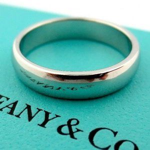 Lucida Platinum 4.5mm Wedding Engagement Eternity